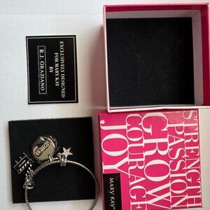 mary kay charm bracelet